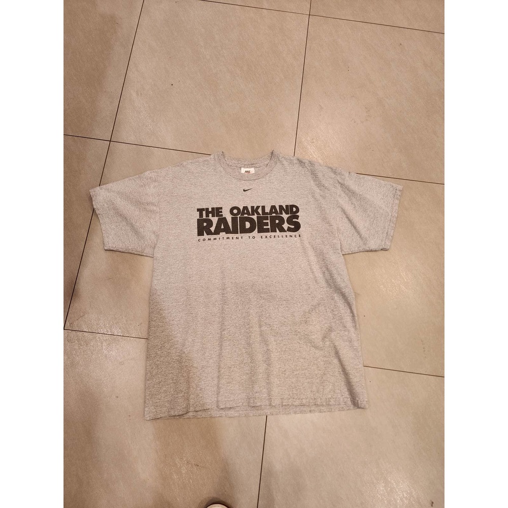 Vintage Nike Raiders grey tee size XL
